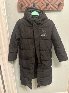 MLB Black Yankees Down Parka (READ MEASUREMENTS FIRST)